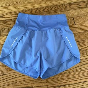 All in motion high rise running shorts